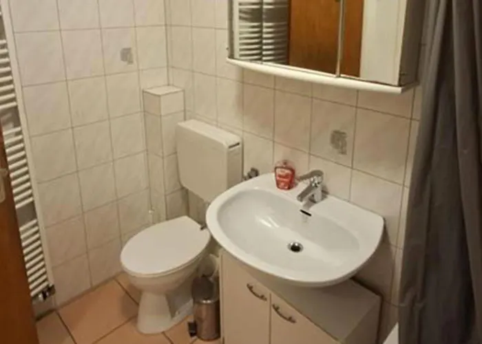 Work&stay * Leverkusen